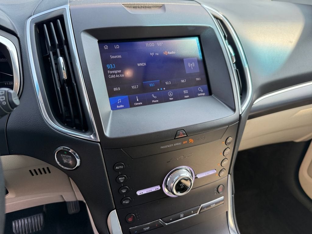 2020 Ford Edge Titanium