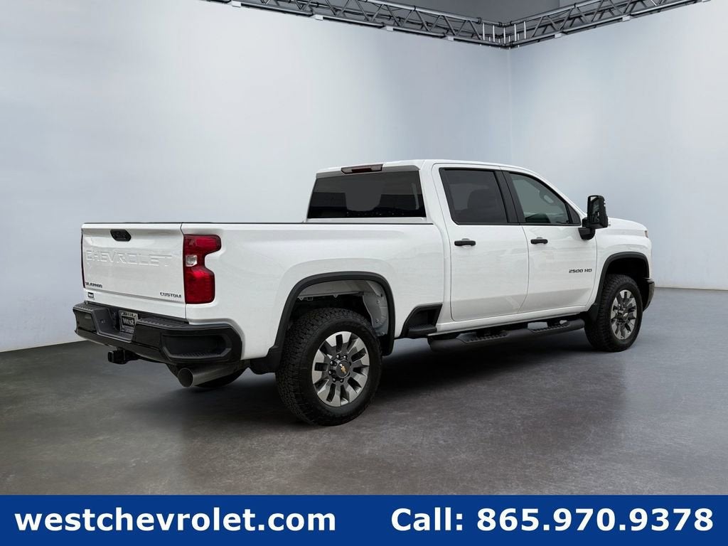2026 Chevrolet Silverado 2500 HD Custom