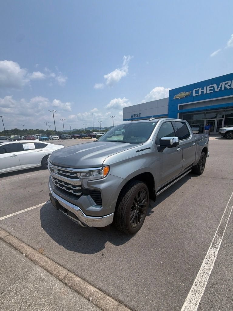 2025 Chevrolet Silverado 1500 LTZ