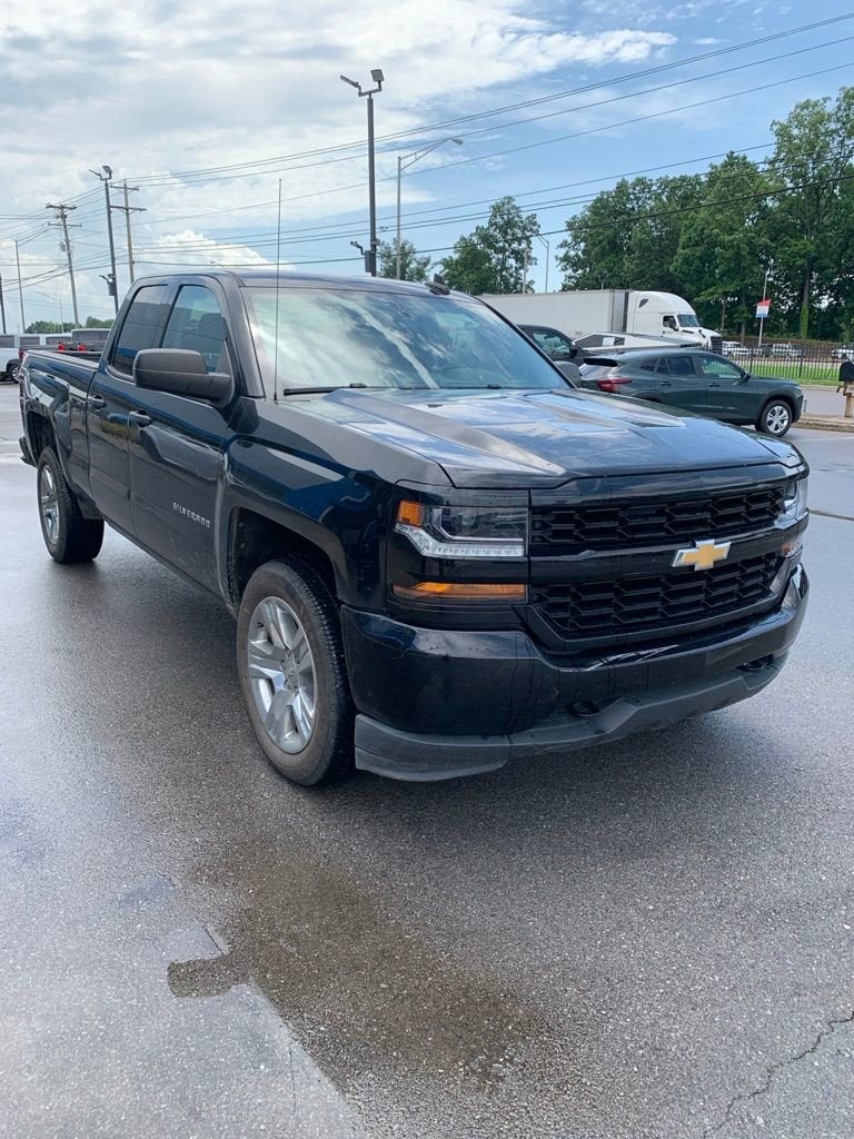2019 Chevrolet Silverado LD Custom