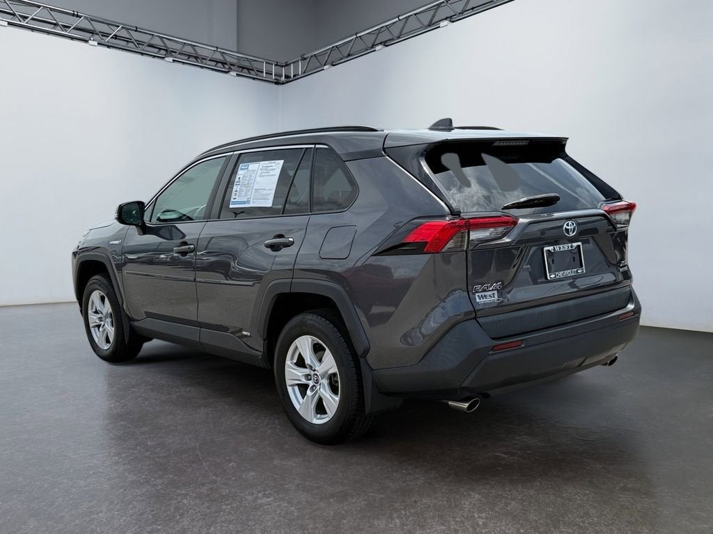 2020 Toyota RAV4 Hybrid XLE