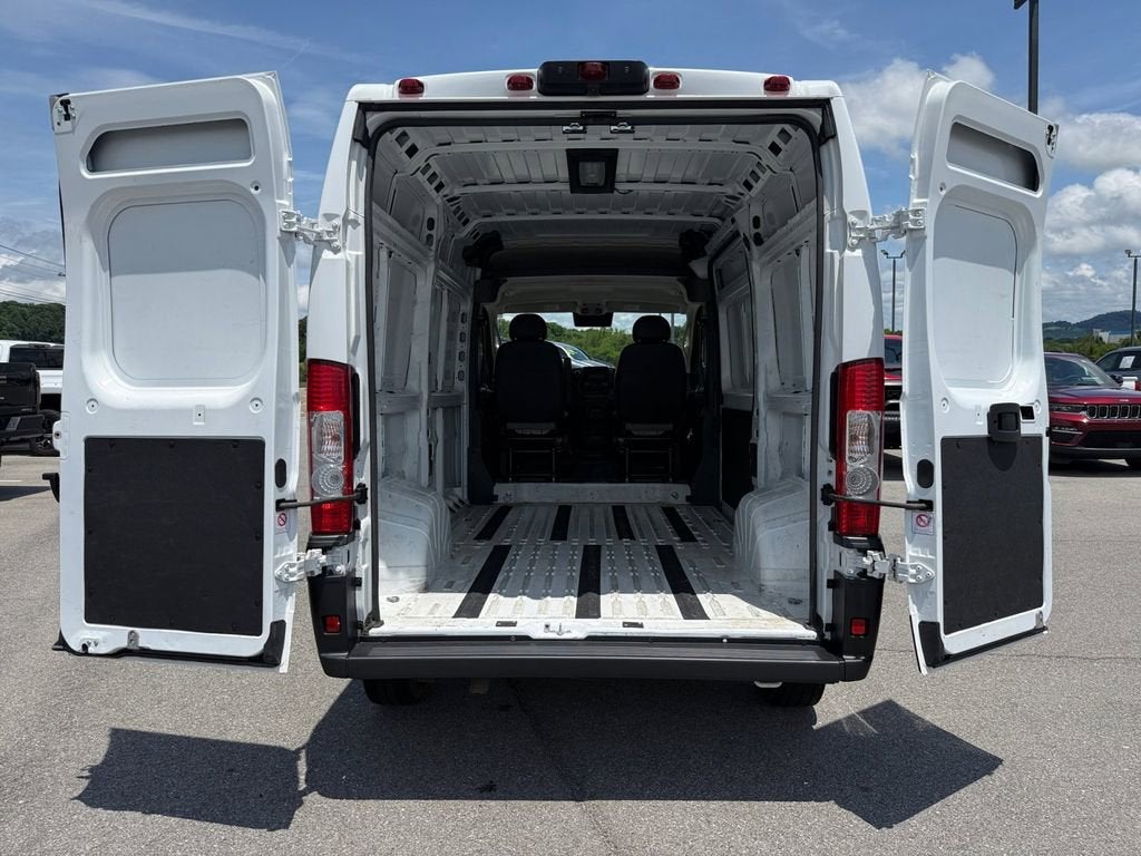 2025 RAM ProMaster Cargo Van Tradesman