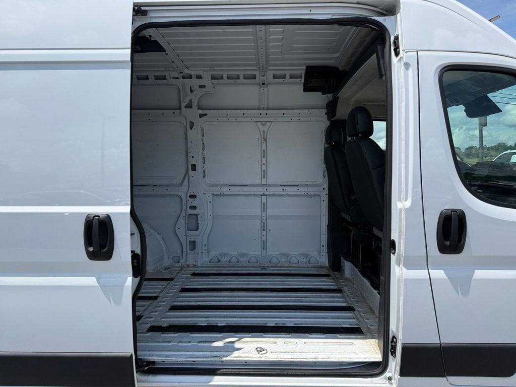 2025 RAM ProMaster Cargo Van Tradesman