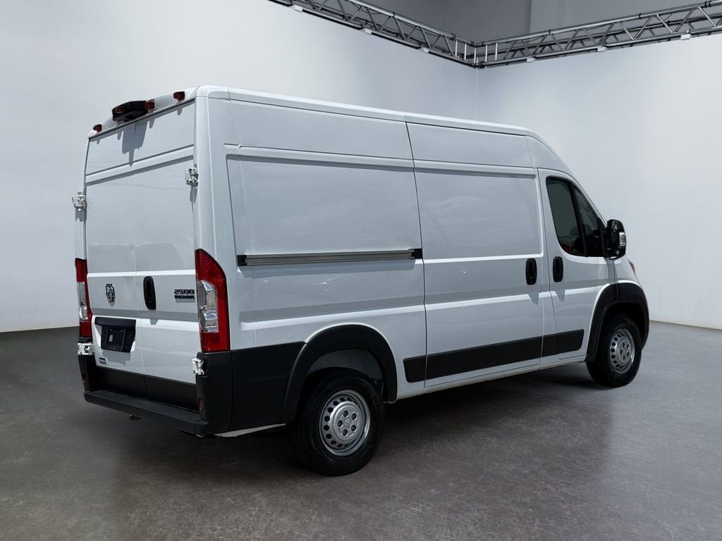 2025 RAM ProMaster Cargo Van Tradesman