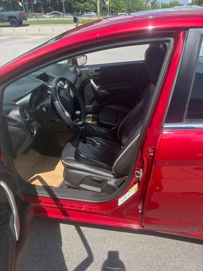 2011 Ford Fiesta SES
