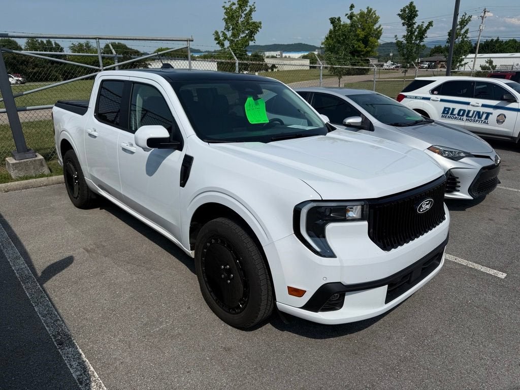 2025 Ford Maverick Lobo High