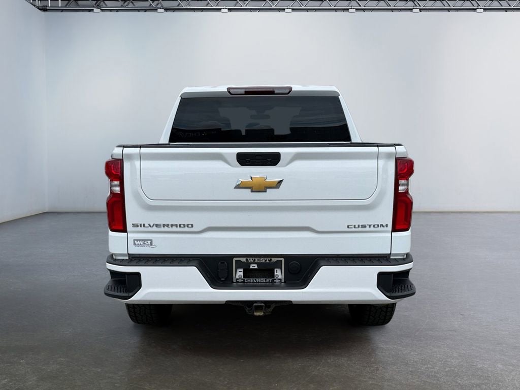 2022 Chevrolet Silverado 1500 LTD Custom