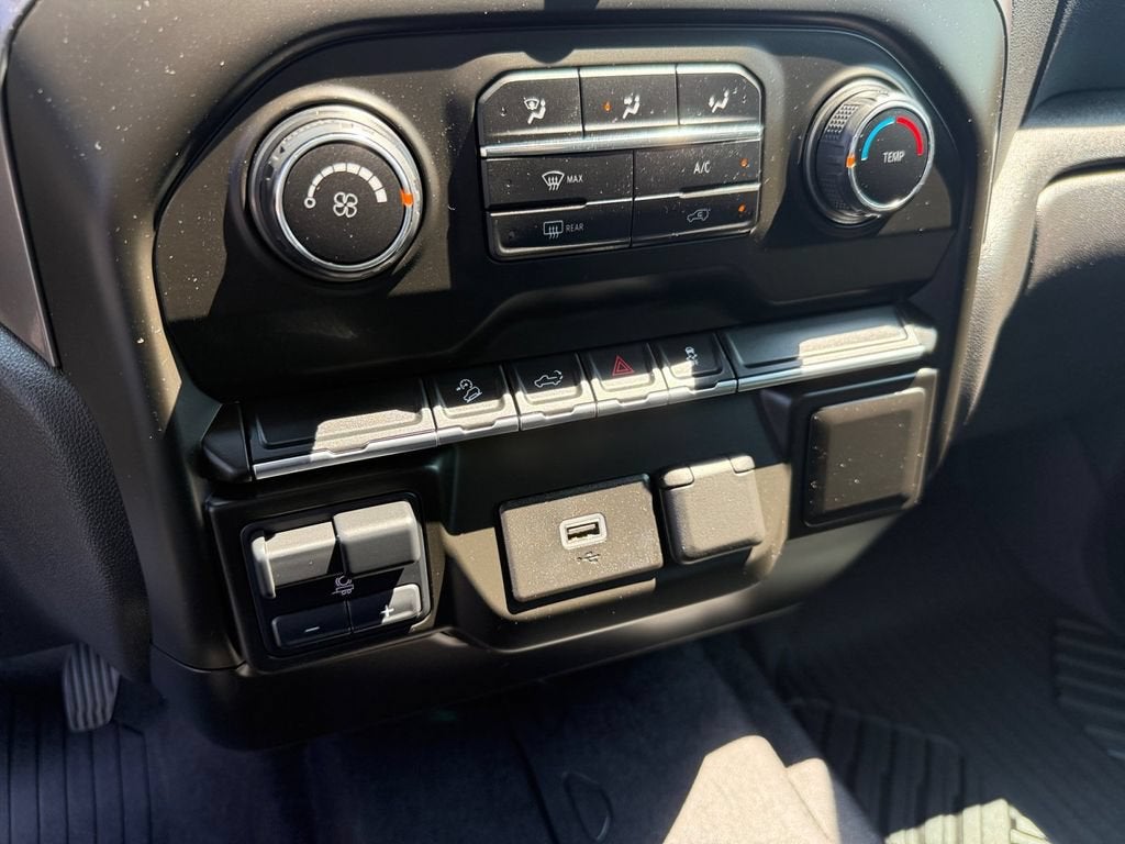 2020 Chevrolet Silverado 1500 Custom Trail Boss