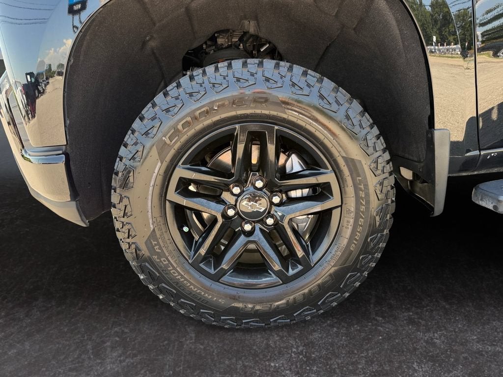 2020 Chevrolet Silverado 1500 Custom Trail Boss