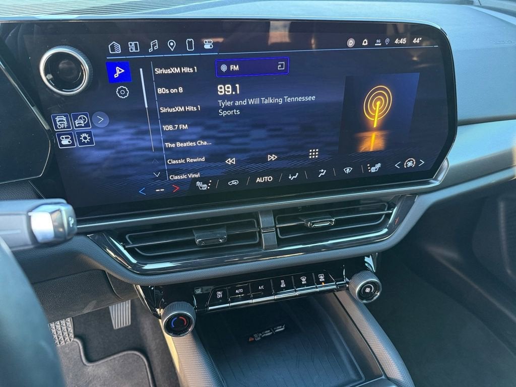 2025 Chevrolet Equinox EV RS