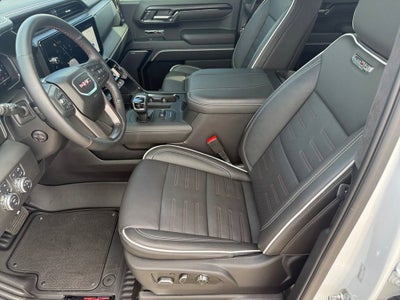 2025 GMC Sierra 1500 AT4X