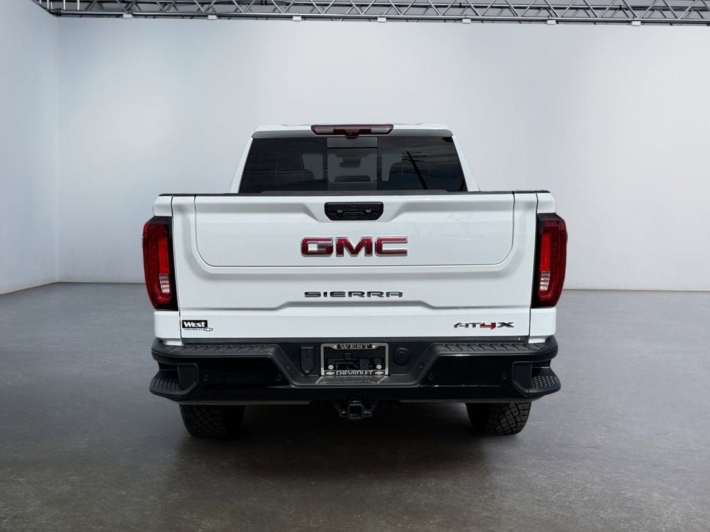 2025 GMC Sierra 1500 AT4X