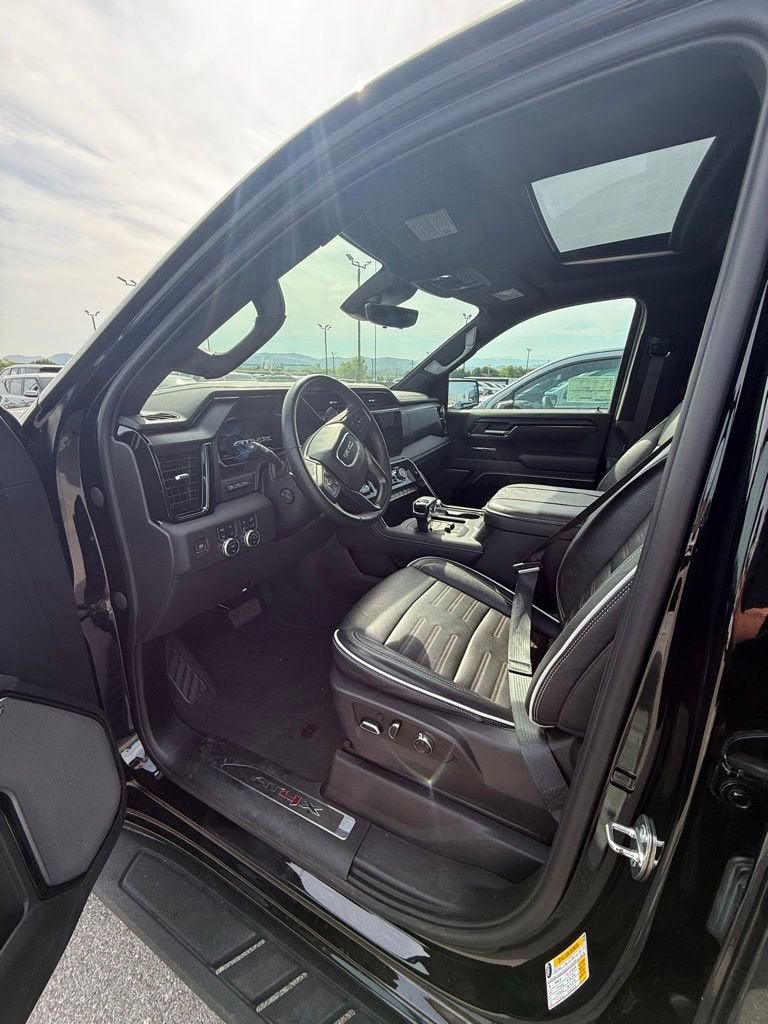 2024 GMC Sierra 1500 AT4X