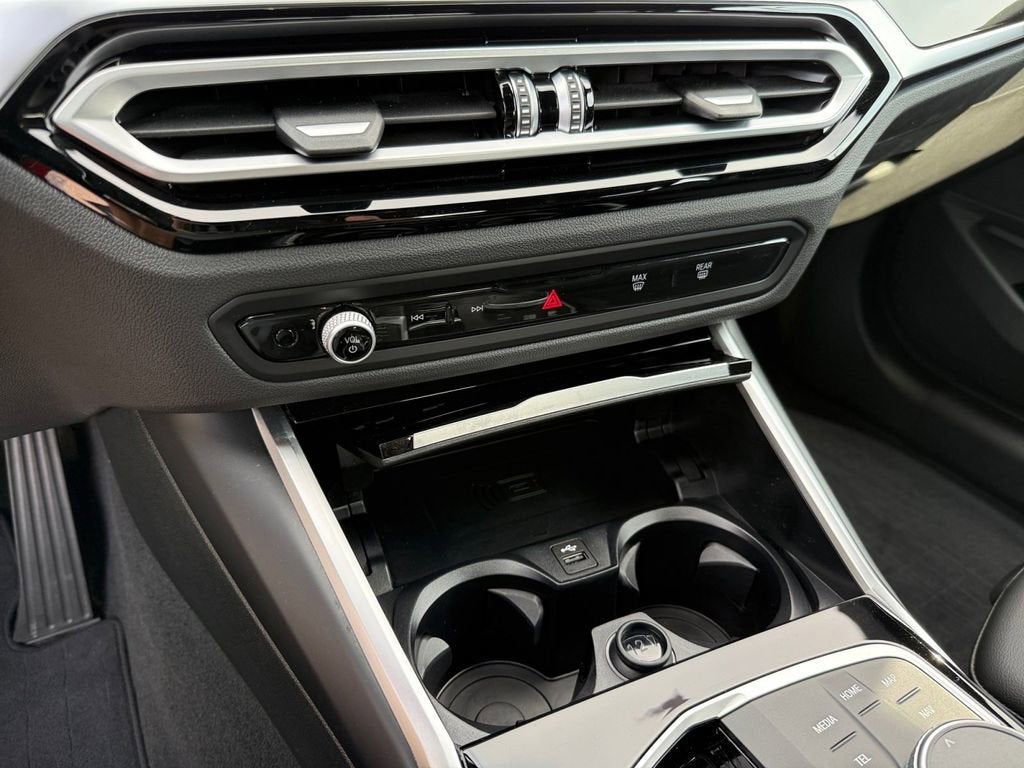 2024 BMW 3 Series 330i xDrive