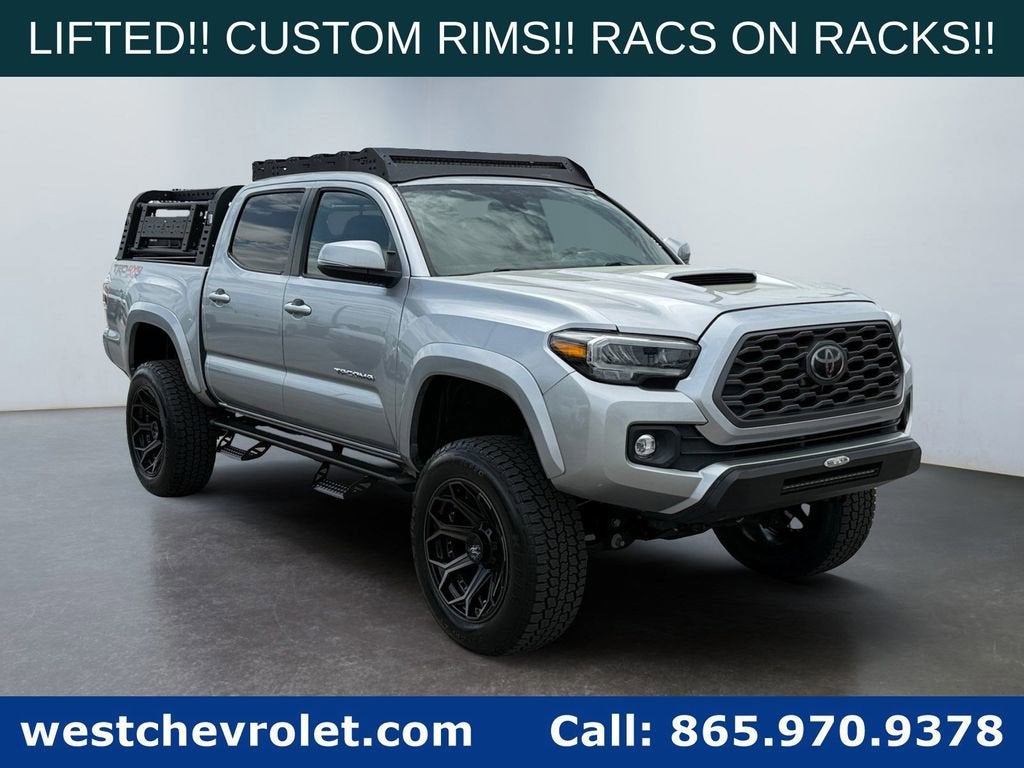 2022 Toyota Tacoma 4WD SR