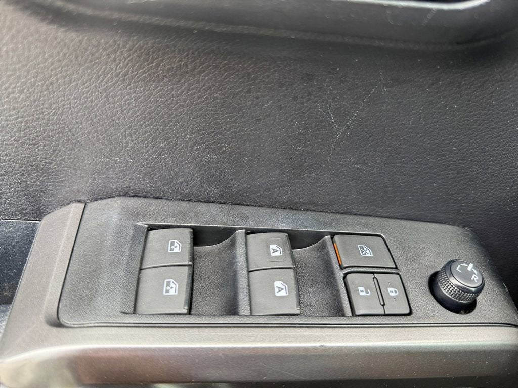 2021 Toyota Tacoma 4WD SR