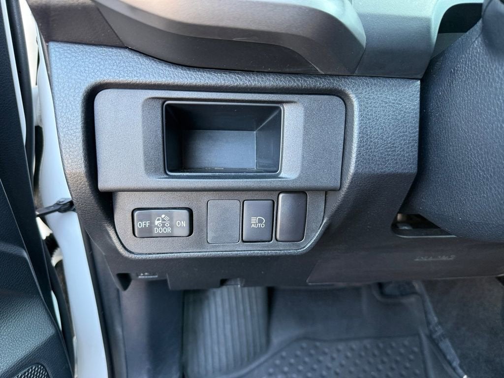 2019 Toyota Tacoma 4WD SR