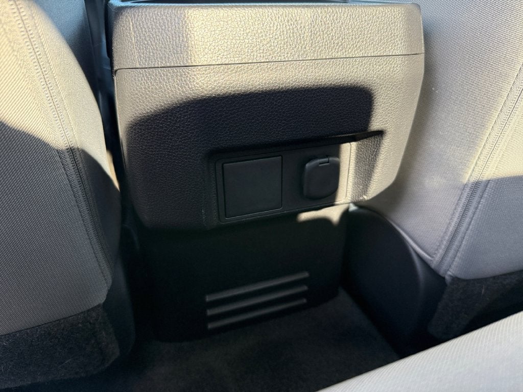 2025 Toyota Tacoma 2WD SR5