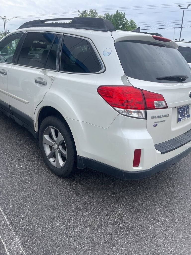 2013 Subaru Outback 2.5i Limited