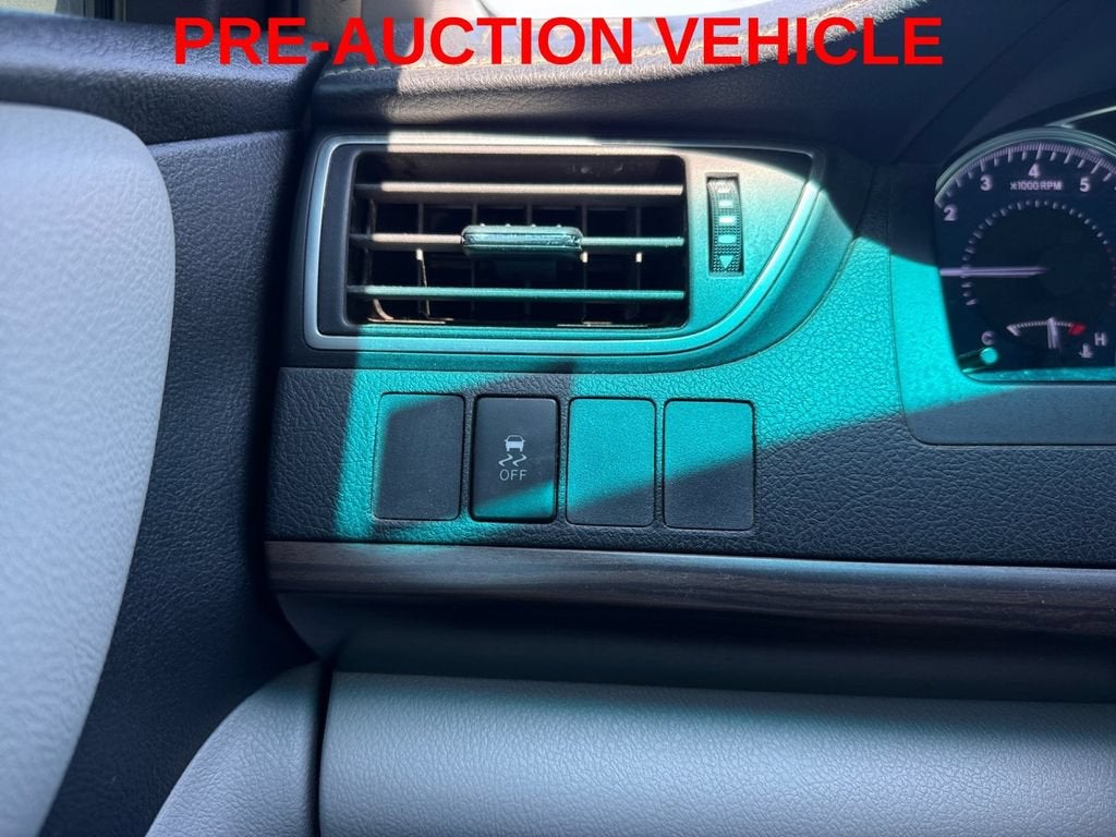 2016 Toyota Camry XLE