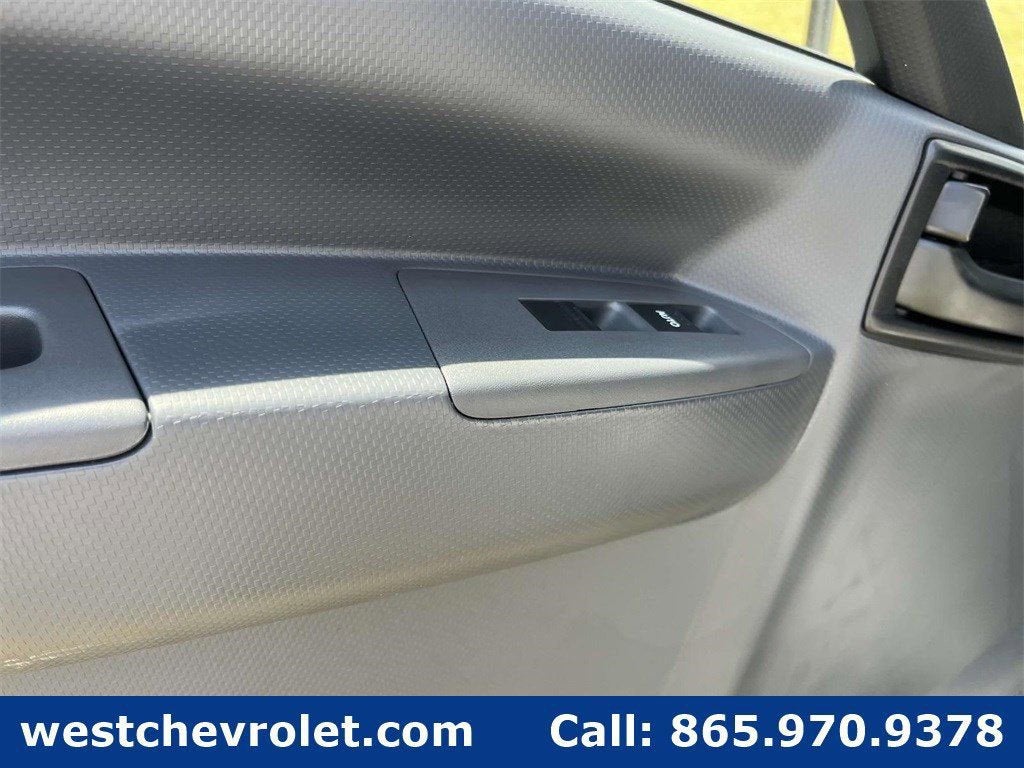 2025 Chevrolet Low Cab Forward 3500 1WT