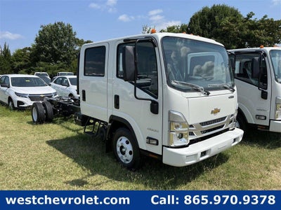 2025 Chevrolet Low Cab Forward 3500 Base
