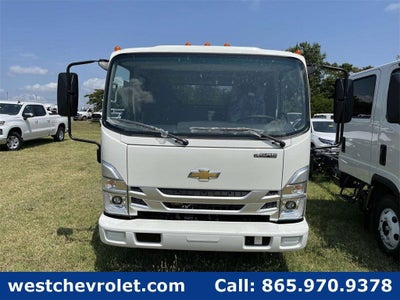 2025 Chevrolet Low Cab Forward 3500 Base