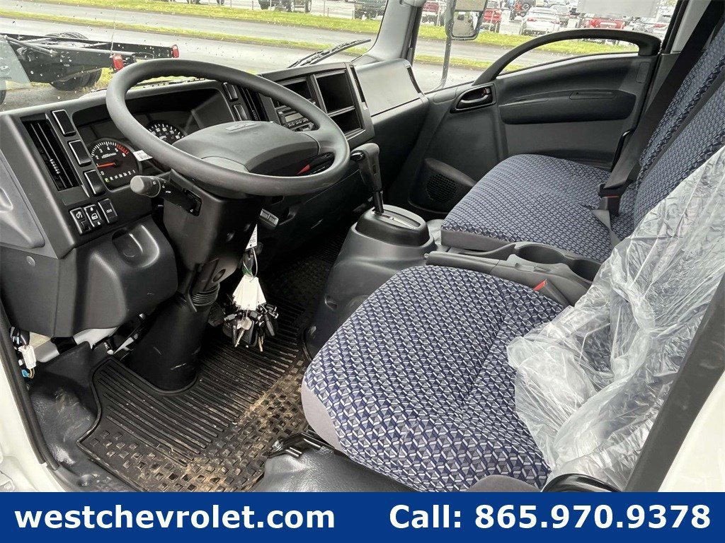 2024 Chevrolet Low Cab Forward 3500 Base