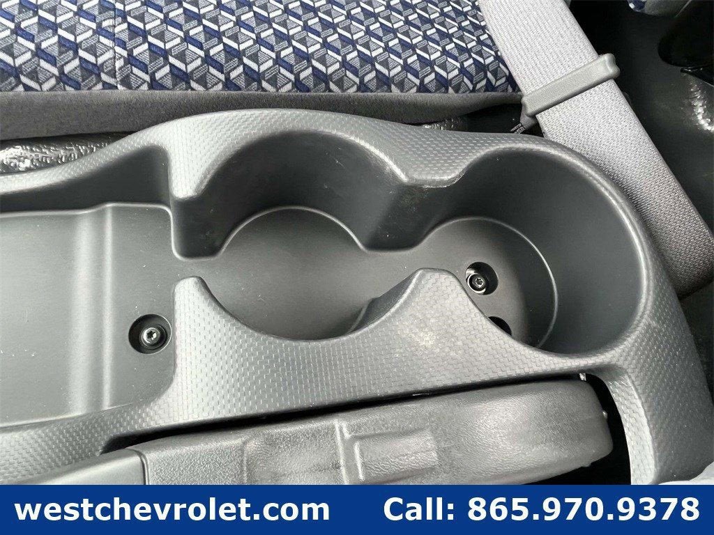 2024 Chevrolet Low Cab Forward 3500 Base