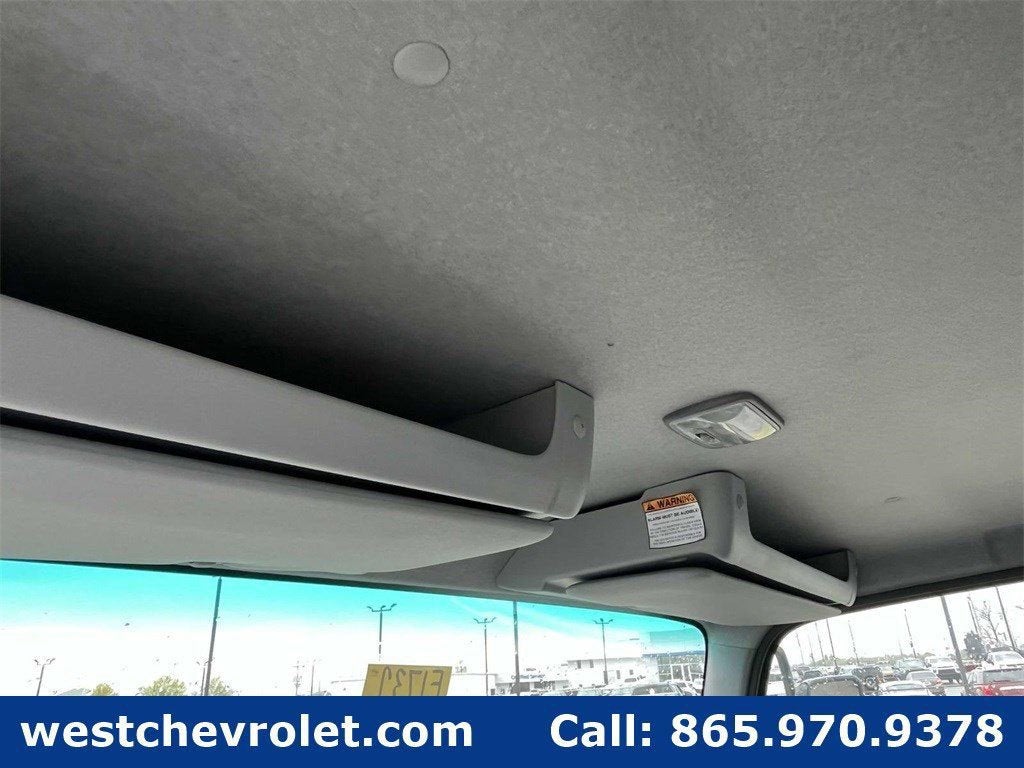 2024 Chevrolet Low Cab Forward 3500 Base