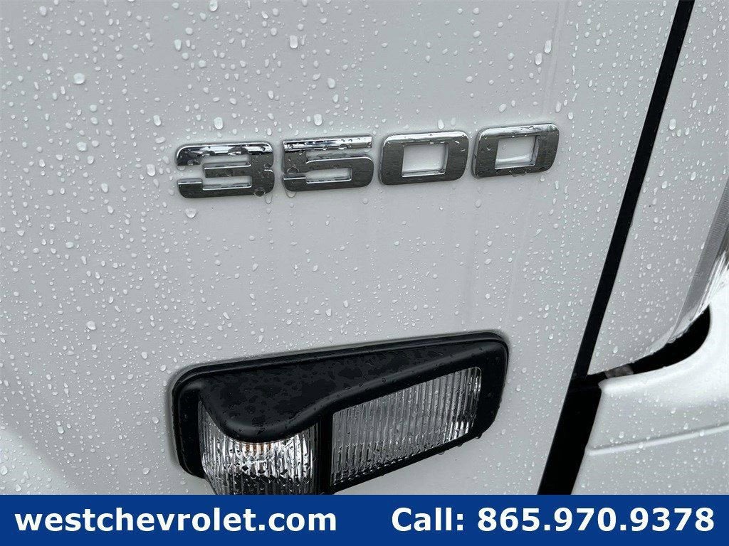 2024 Chevrolet Low Cab Forward 3500 Base