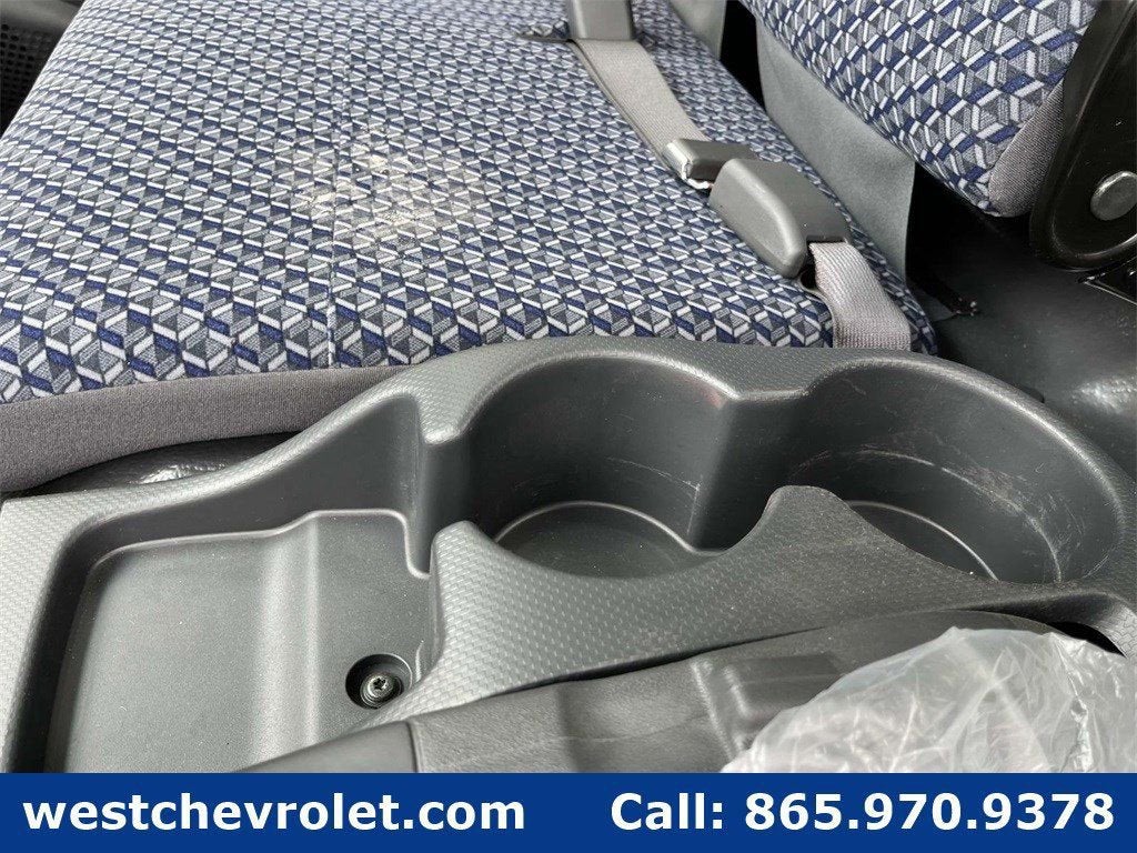 2025 Chevrolet Low Cab Forward 4500 1WT