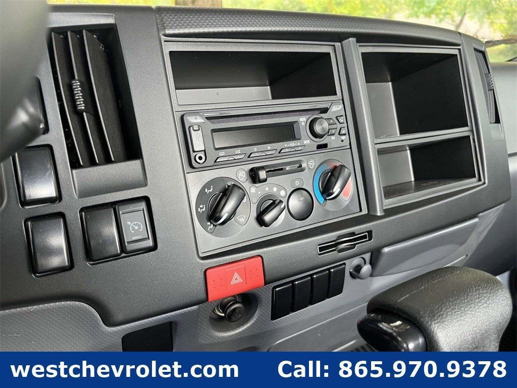 2025 Chevrolet Low Cab Forward 4500 1WT