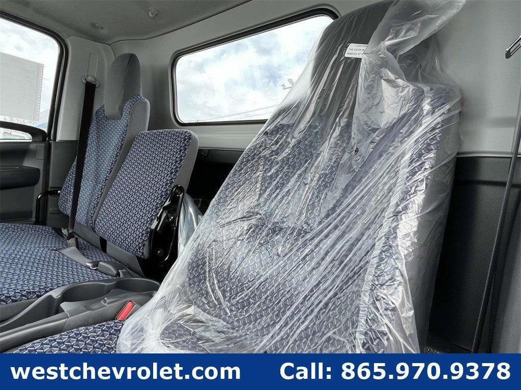 2024 Chevrolet Low Cab Forward 4500 Base