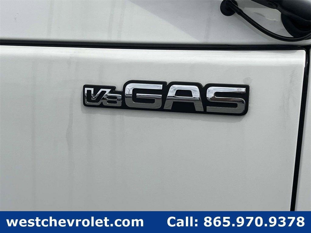 2024 Chevrolet Low Cab Forward 4500 Base