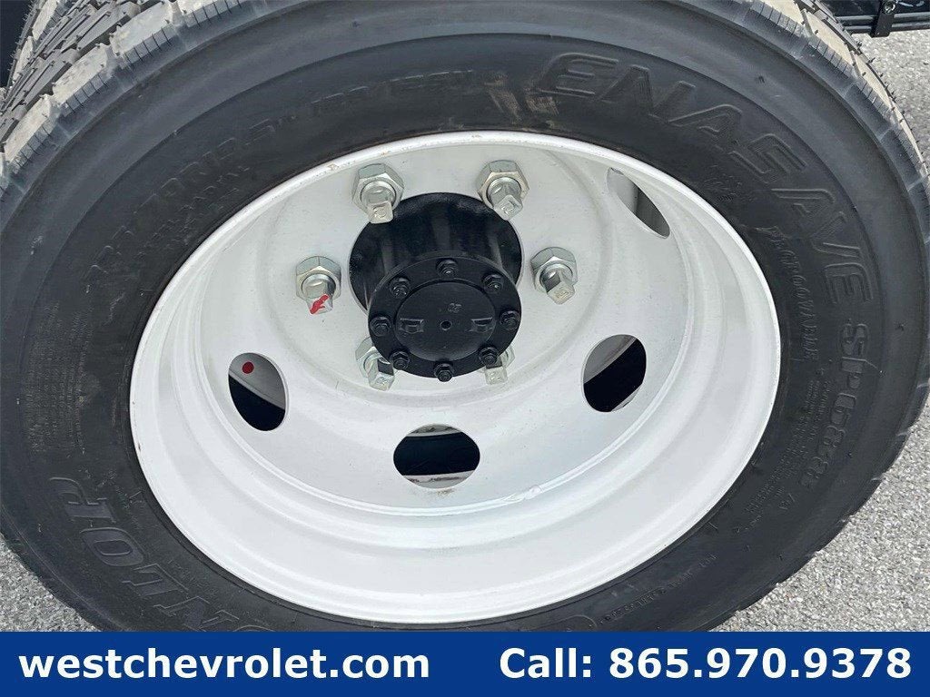 2024 Chevrolet Low Cab Forward 4500 Base