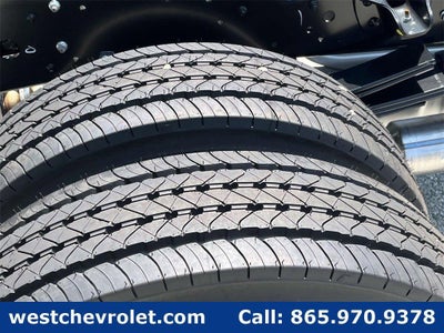 2025 Chevrolet Low Cab Forward 4500 1WT