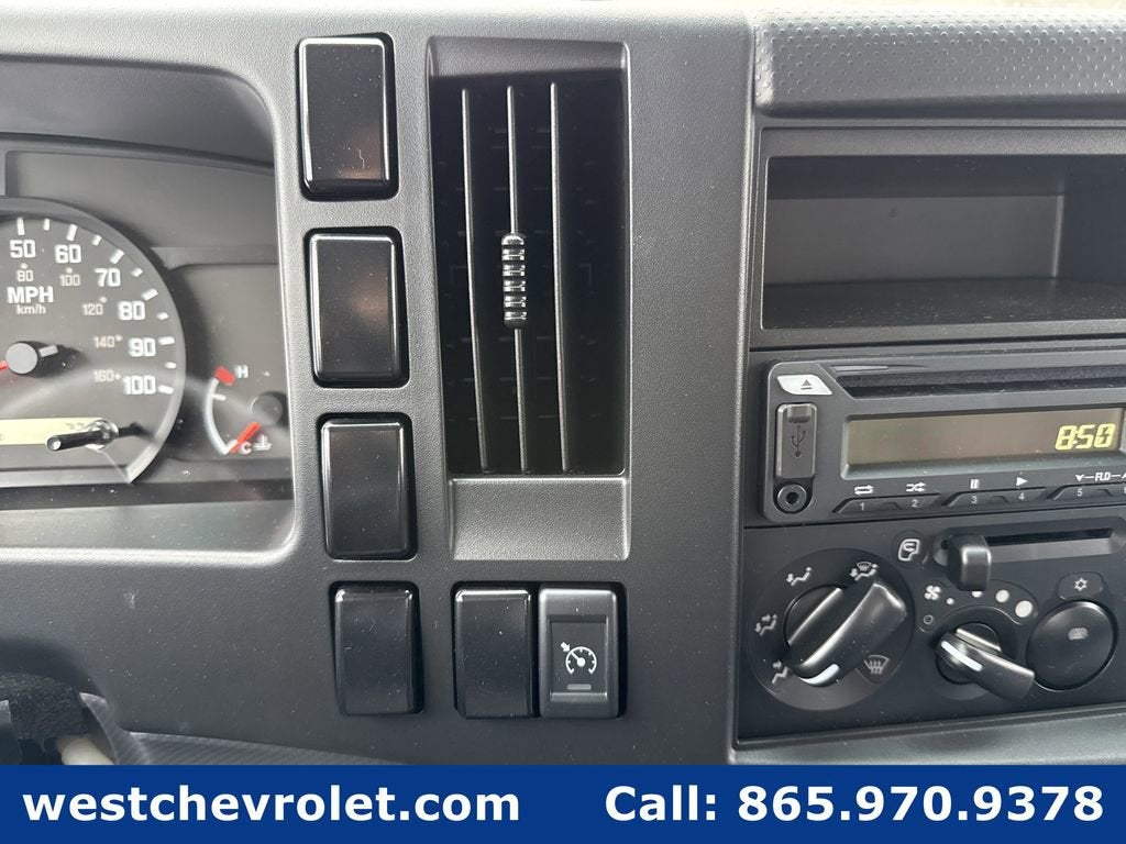 2025 Chevrolet Low Cab Forward 4500 1WT