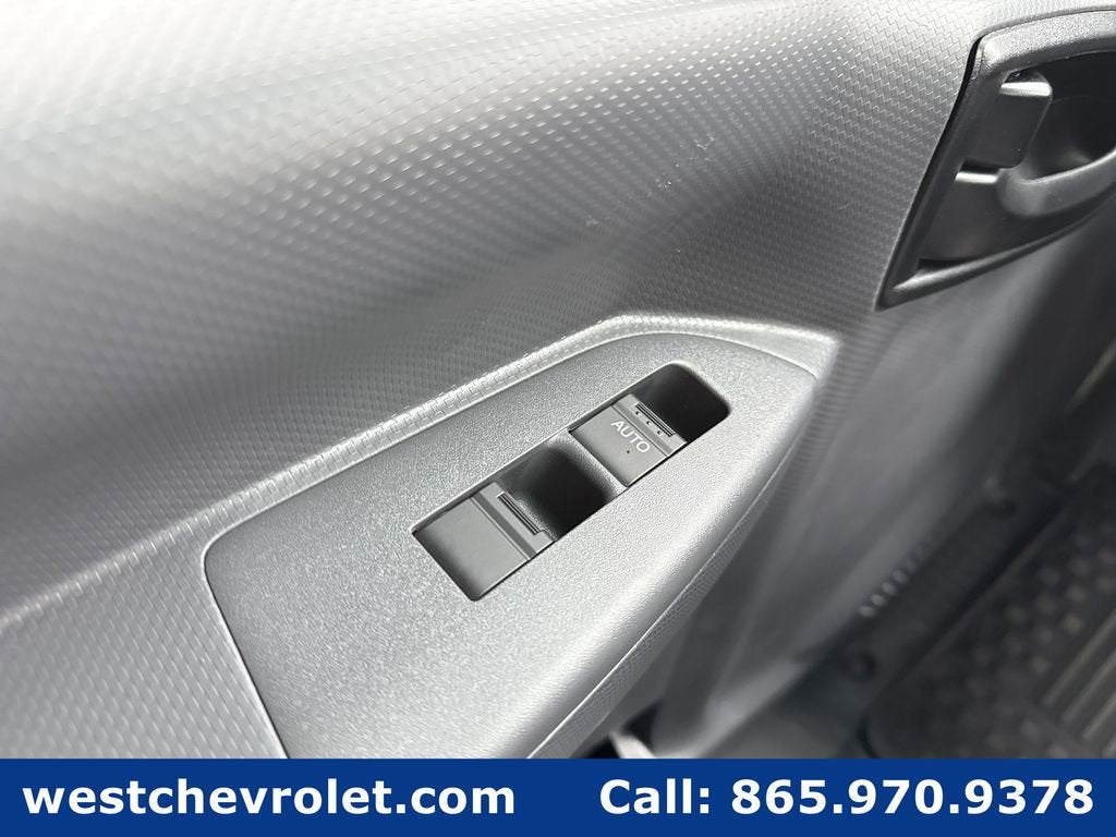 2025 Chevrolet Low Cab Forward 4500 1WT