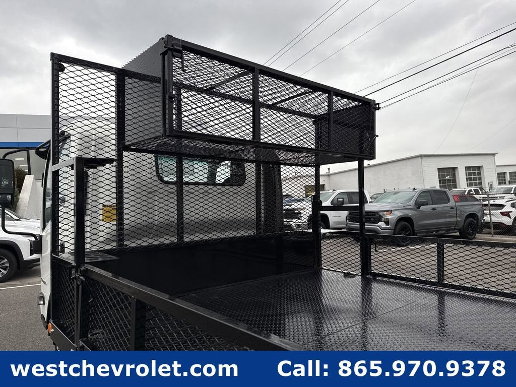 2025 Chevrolet Low Cab Forward 4500 1WT