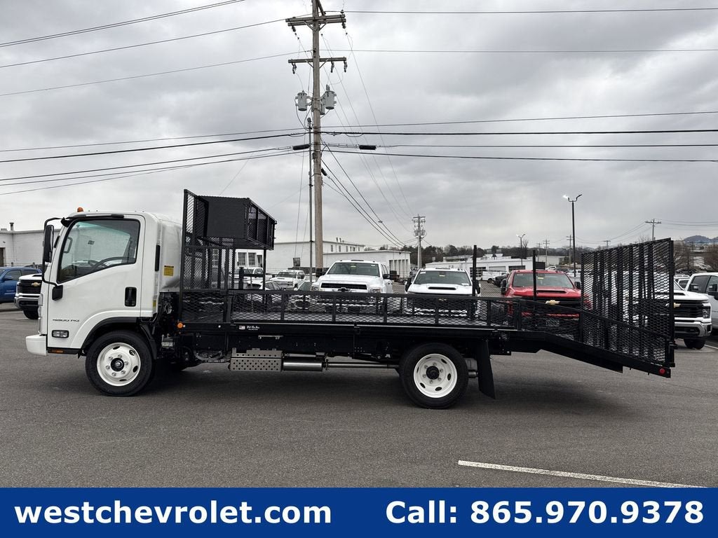 2025 Chevrolet Low Cab Forward 4500 1WT