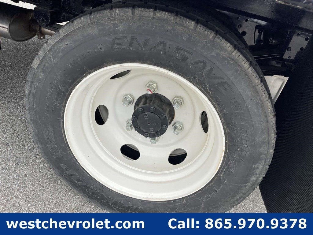 2024 Chevrolet Low Cab Forward 4500 Base