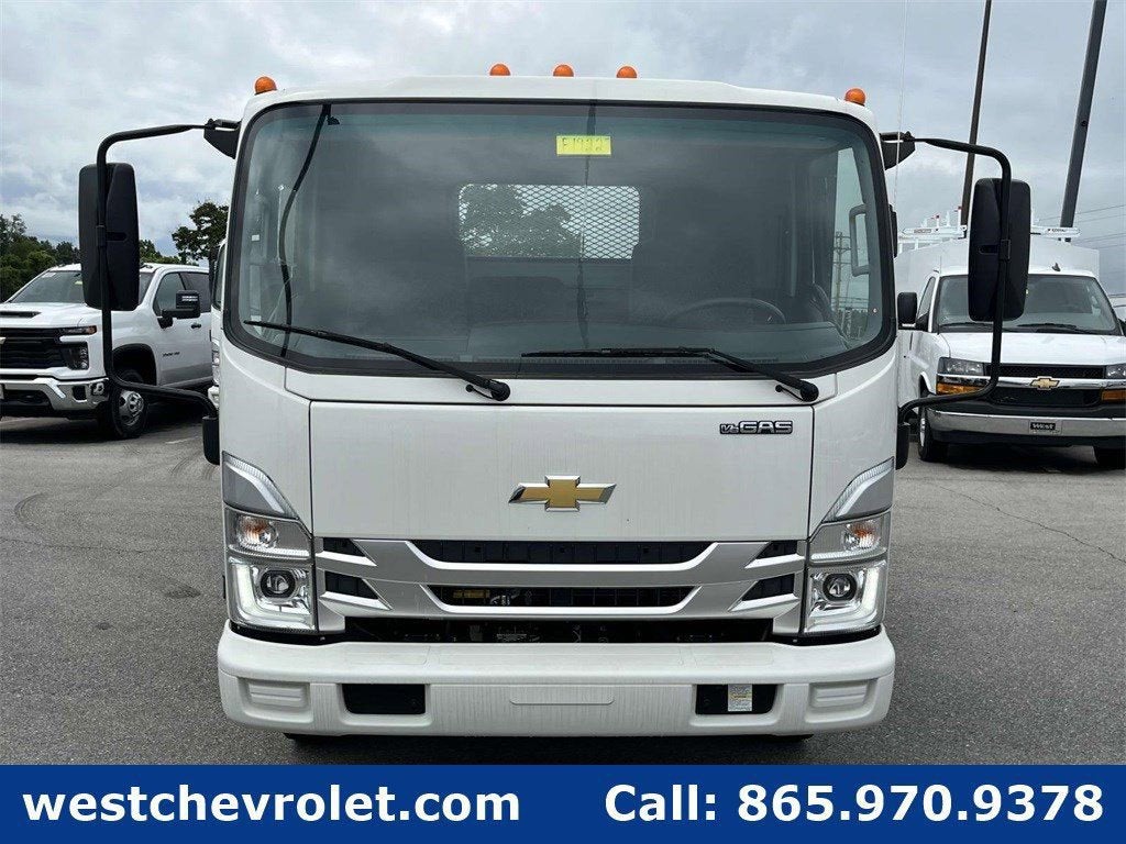 2024 Chevrolet Low Cab Forward 4500 Base