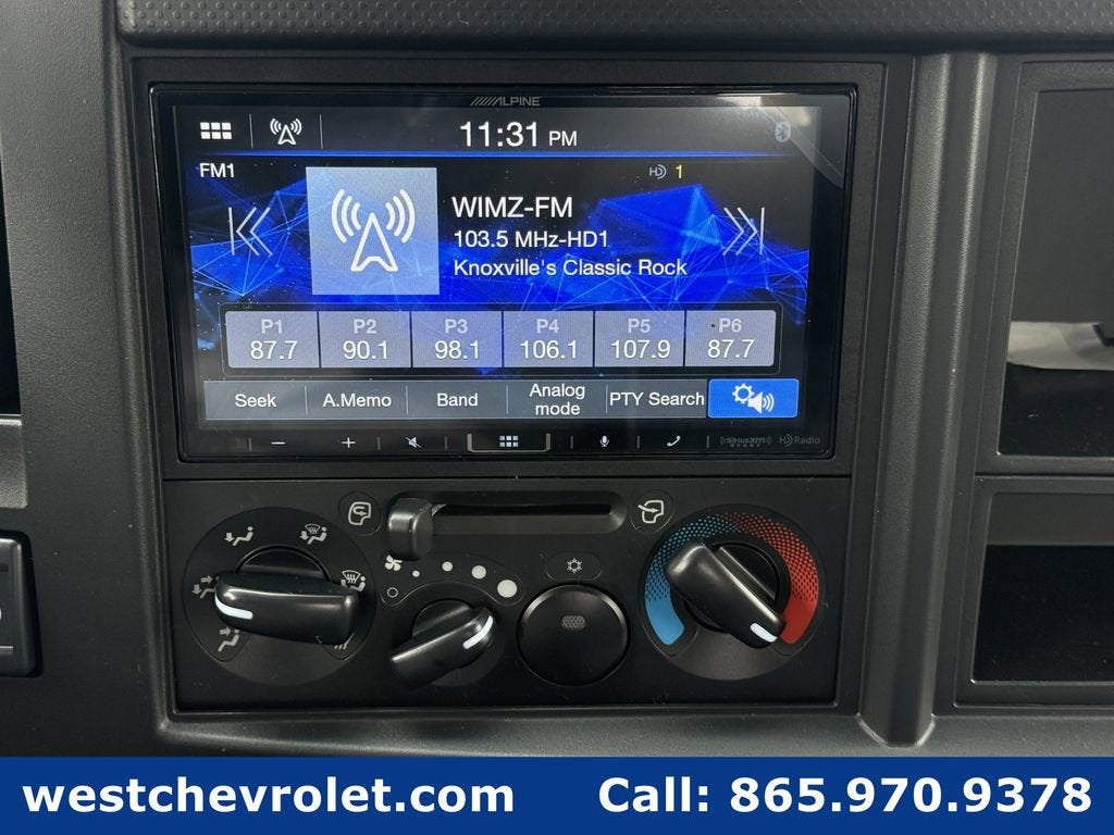 2025 Chevrolet Low Cab Forward 4500 Base