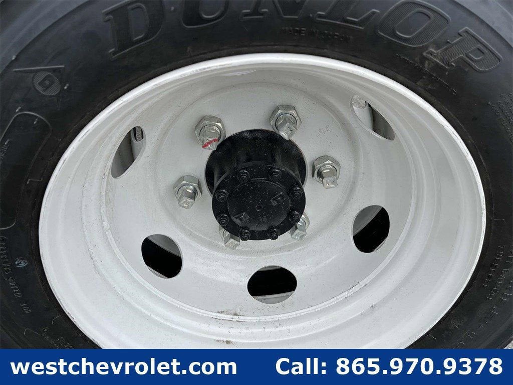 2024 Chevrolet Low Cab Forward 4500 Base