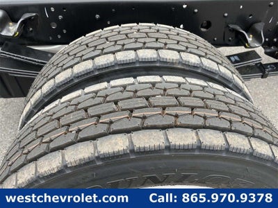 2024 Chevrolet Low Cab Forward 4500 Base