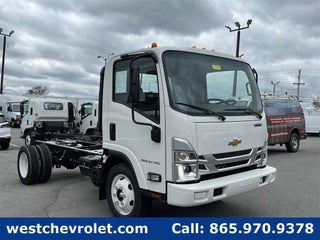 2024 Chevrolet Low Cab Forward 4500 Base