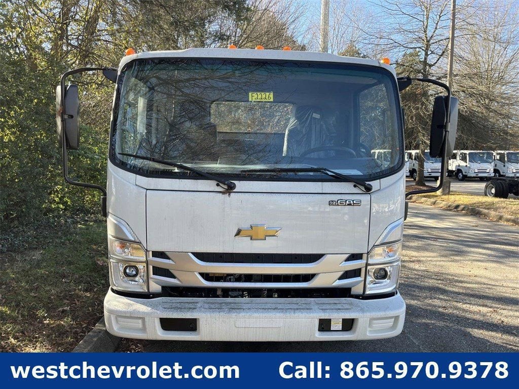 2025 Chevrolet Low Cab Forward 4500 1WT