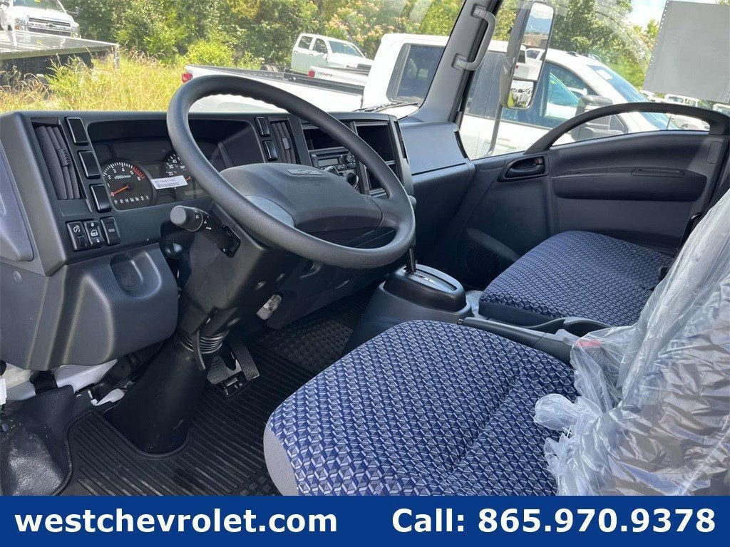 2024 Chevrolet Low Cab Forward 4500 Base