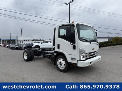 2025 Chevrolet Low Cab Forward 4500 Base
